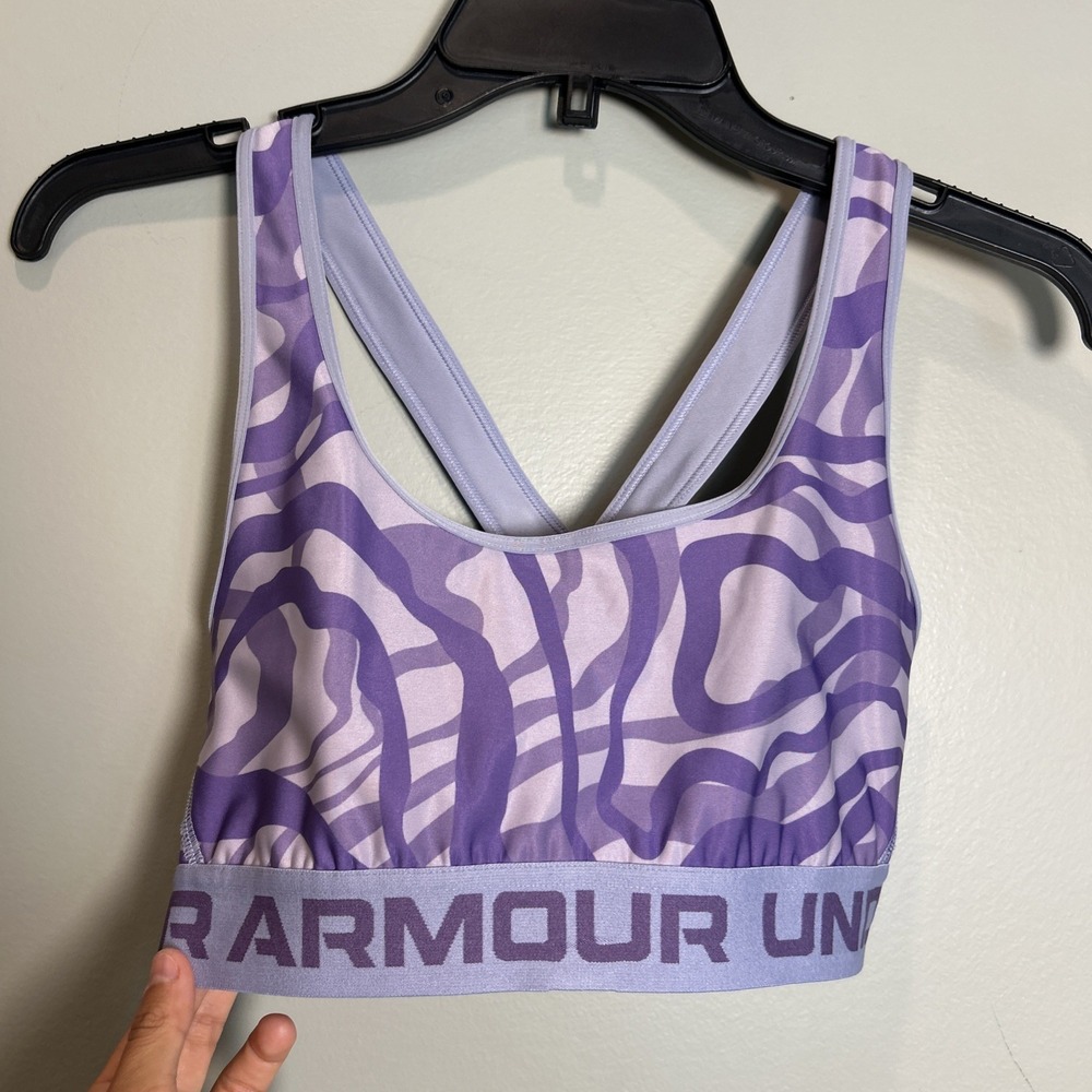 NWOT, UNDER ARMOUR Size Medium Purple Print Racerback Compression Sports Bra